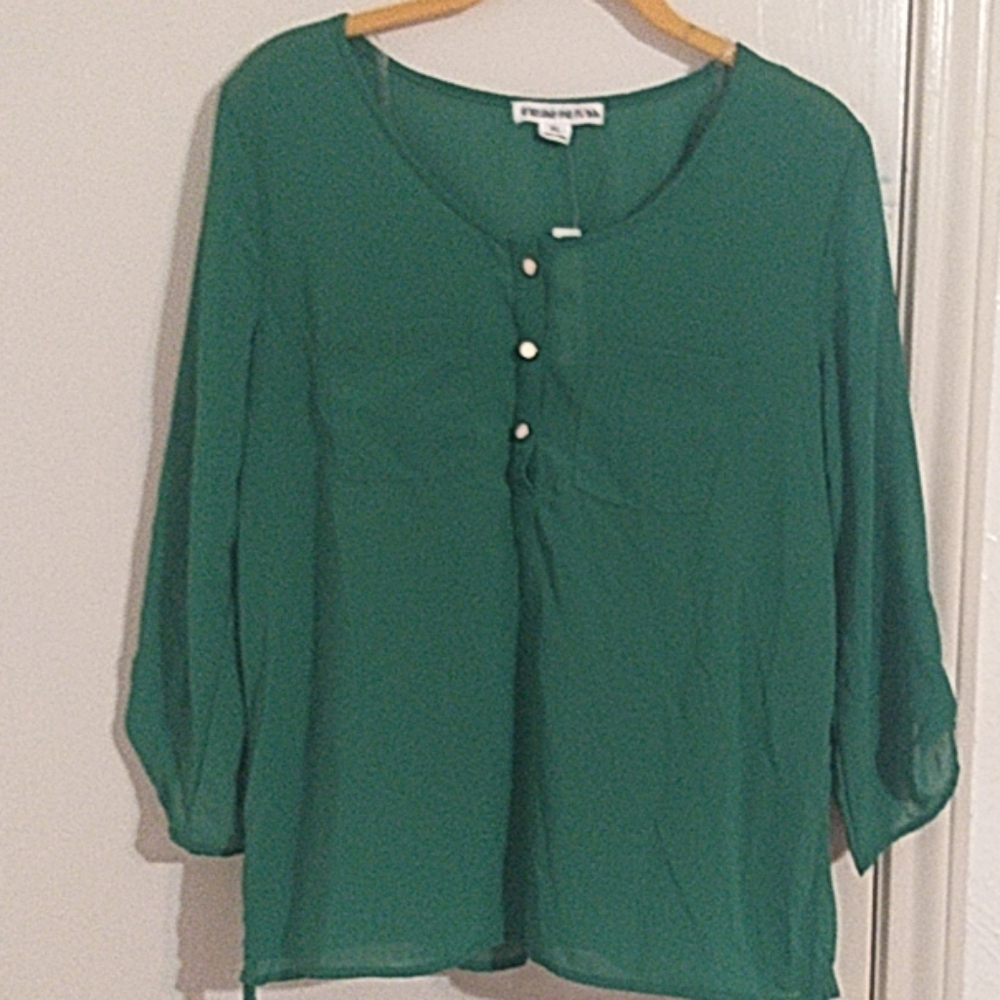 Gorgeous green blouse size xl